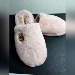 Michael Kors Women's Pink Fuzzy Slippers